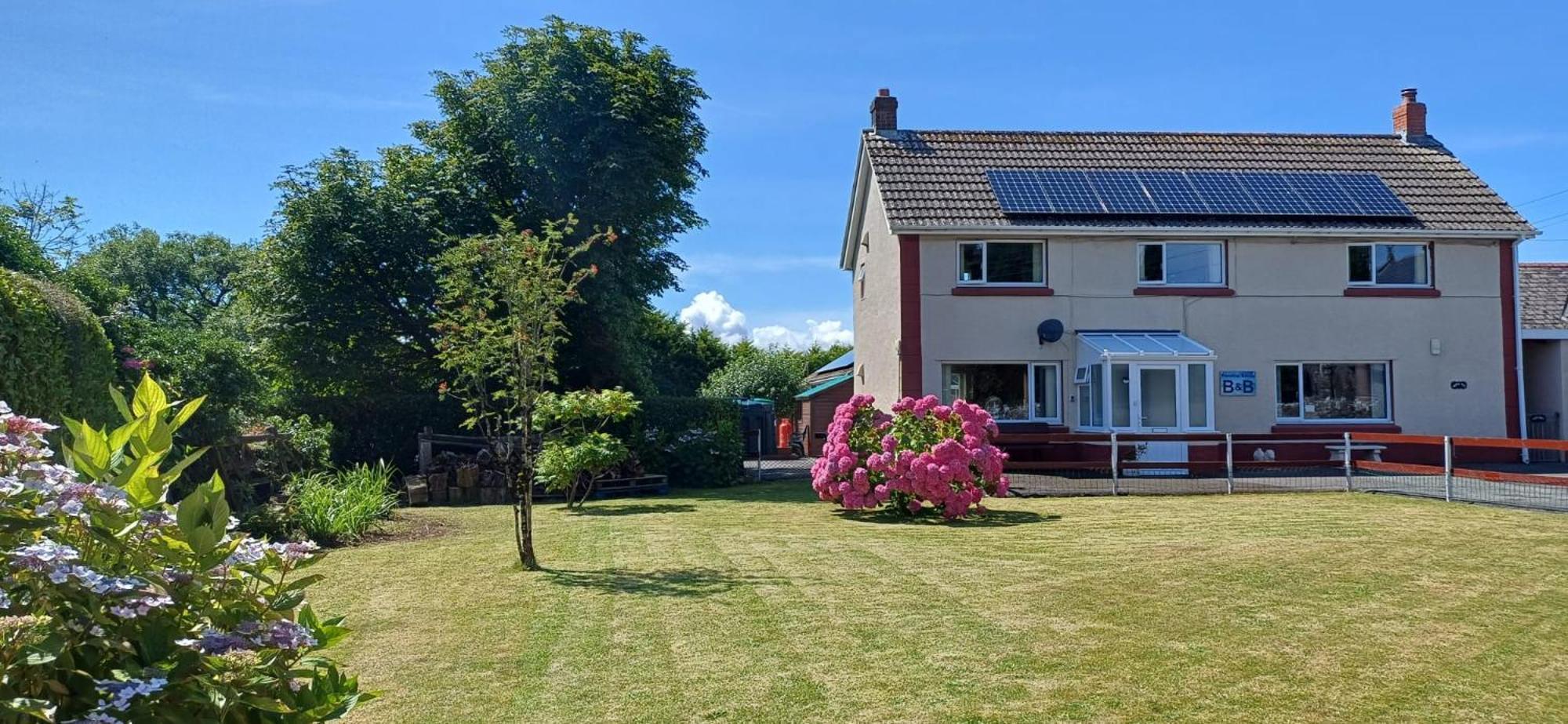 Pendine Sands Guest House Exterior foto